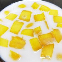 椰奶芒果西米露的做法图解7