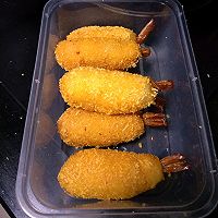 #本周热榜#香酥黄金虾的做法图解10