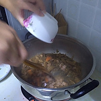 牛肉沫烧猴头菇的做法图解6