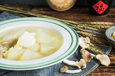 春夏交替最适合喝这碗冬瓜豆腐菌菇汤