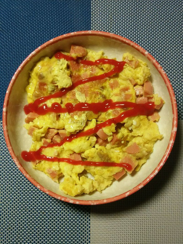 简易早餐—肉松火腿鸡蛋饼