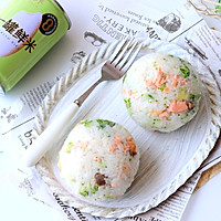 三文鱼西兰花饭团的做法图解10