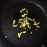 杂粮南瓜鸡肉闷饭的做法图解2
