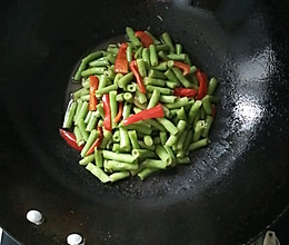 红椒豇豆的做法
