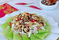 #年夜饭菜谱#莴笋凉拌绣球菌的做法