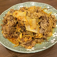 超简单的泡菜炒肥牛思密达