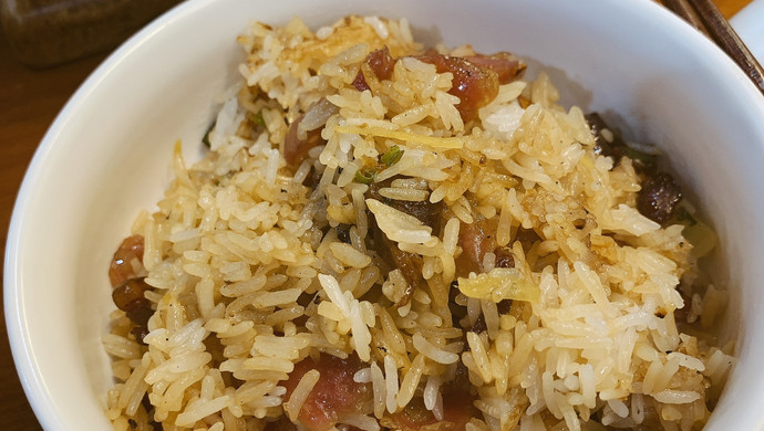 锅气满满｜广式腊味焖饭