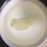 红枣枸杞炖燕窝的做法图解1