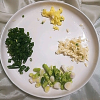 金针菇番茄鱼的做法图解1