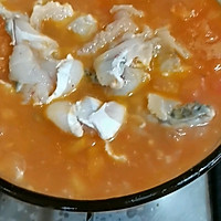 鲜极了《番茄鲜鱼汤》的做法图解5