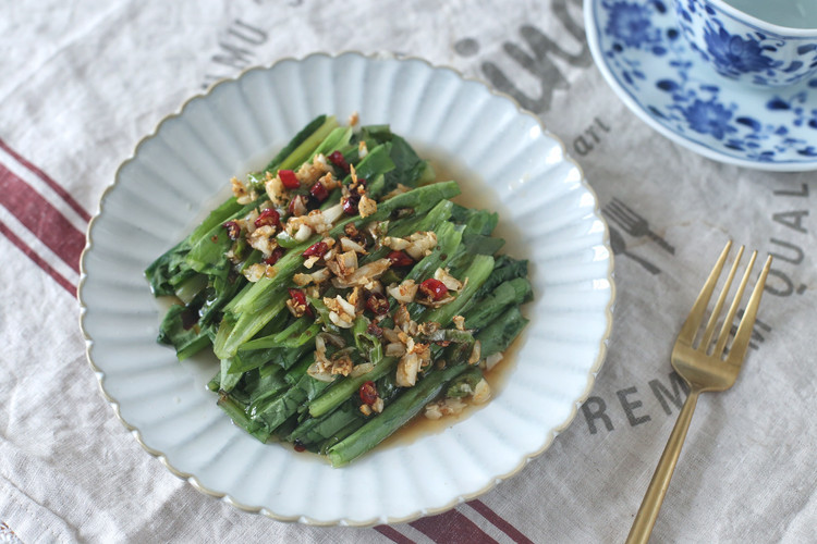 夏季饭桌不能少的蒜蓉油麦菜的做法