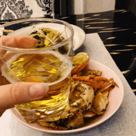 黄酒炖烧三门青蟹的做法图解12