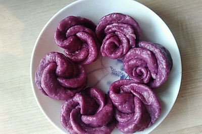 浪漫的紫薯馒头