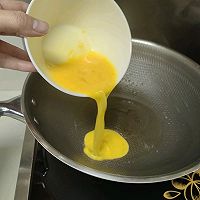 #异域美味 烹饪中式年味#卷心菜鸡蛋炒饭的做法图解5