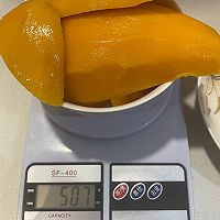 #享时光浪漫 品爱意鲜醇#酸奶油芒果慕斯蛋糕的做法图解7