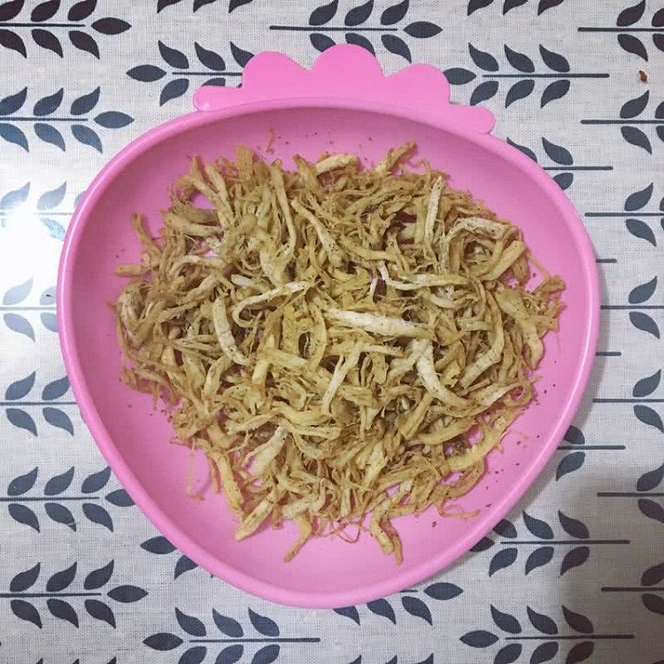 减肥低脂肪零食-鸡胸肉干丝的做法