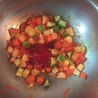 冬日里的一抹暖---番茄时蔬暖心汤的做法图解5