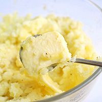 #一起土豆沙拉吧#土豆沙拉蛋糕的做法图解4