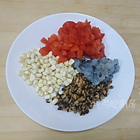 西红柿玉米鲜虾饺的做法图解2