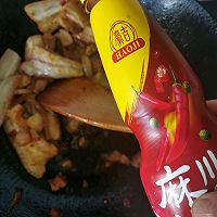 川香辣椒回锅肉的做法图解6