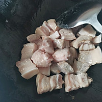 #以美食的名义说爱她#红烧肉的做法图解1