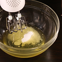 基础奶油馅——蛋白霜的做法图解3