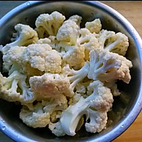 家常炒菜花的做法图解2