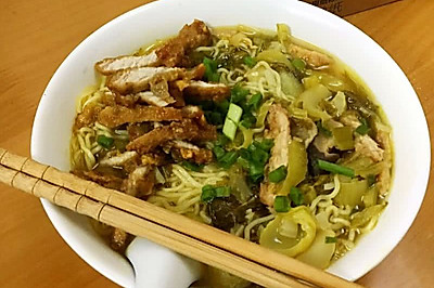 醋肉酸菜面