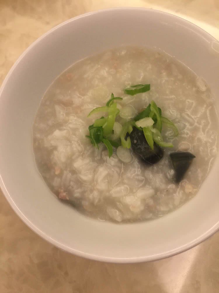 皮蛋瘦肉粥