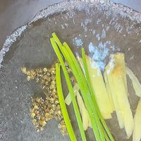 辣白菜饺子的做法图解4