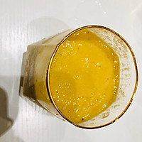 芒果香蕉核桃汁的做法图解1
