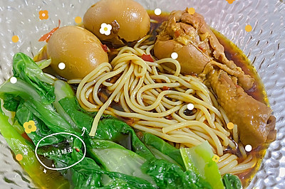 红烧鸡腿面