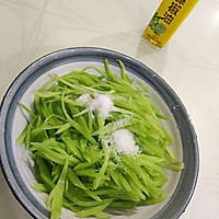 #清香麻爽秒入魂#凉拌莴苣的做法图解2