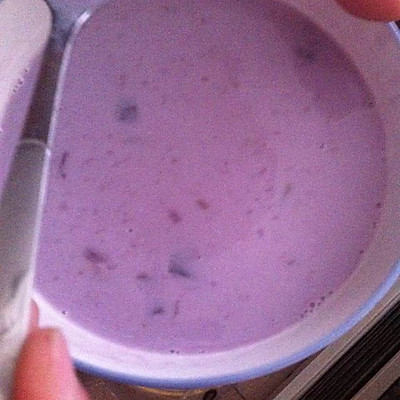 紫薯薏米牛奶粥
