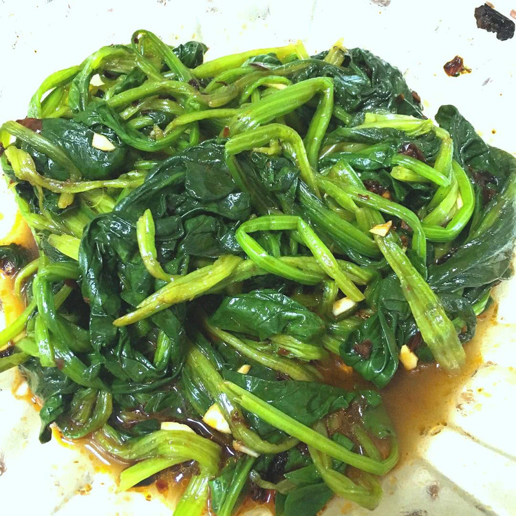 老干妈菠菜的做法
