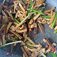 香干榨菜肉丝的做法图解5