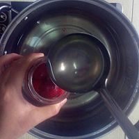 自制红果罐头的做法图解6