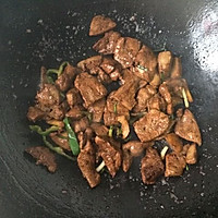 猪肝炒洋葱的做法图解3