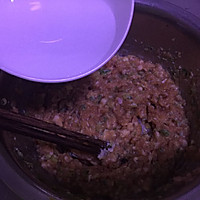 鲜虾肉馅生煎包的做法图解4