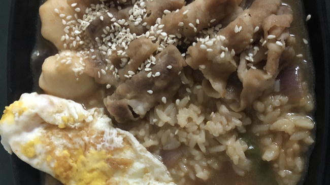 洋葱肥牛饭的做法