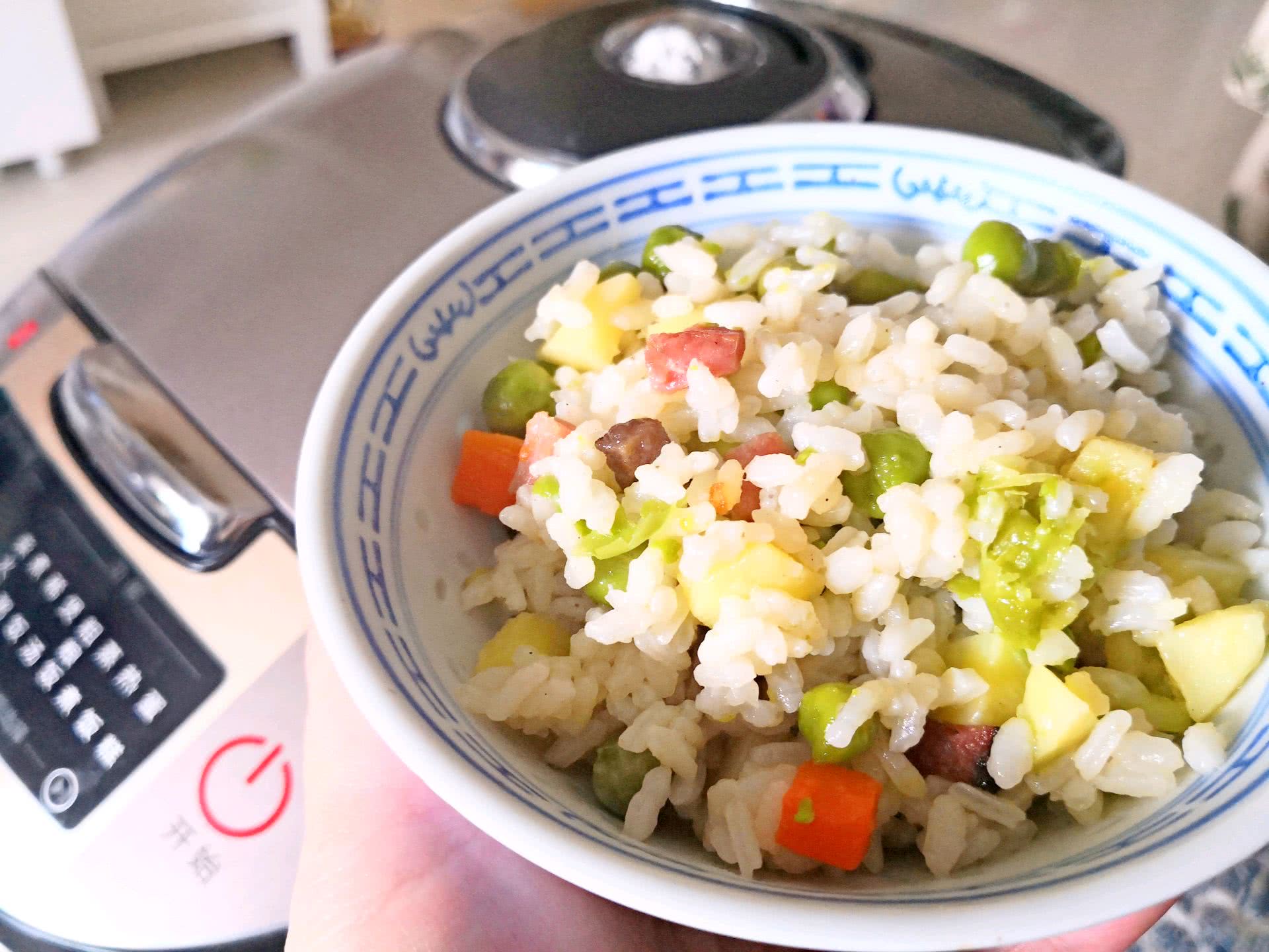 Stewed rice with bacon