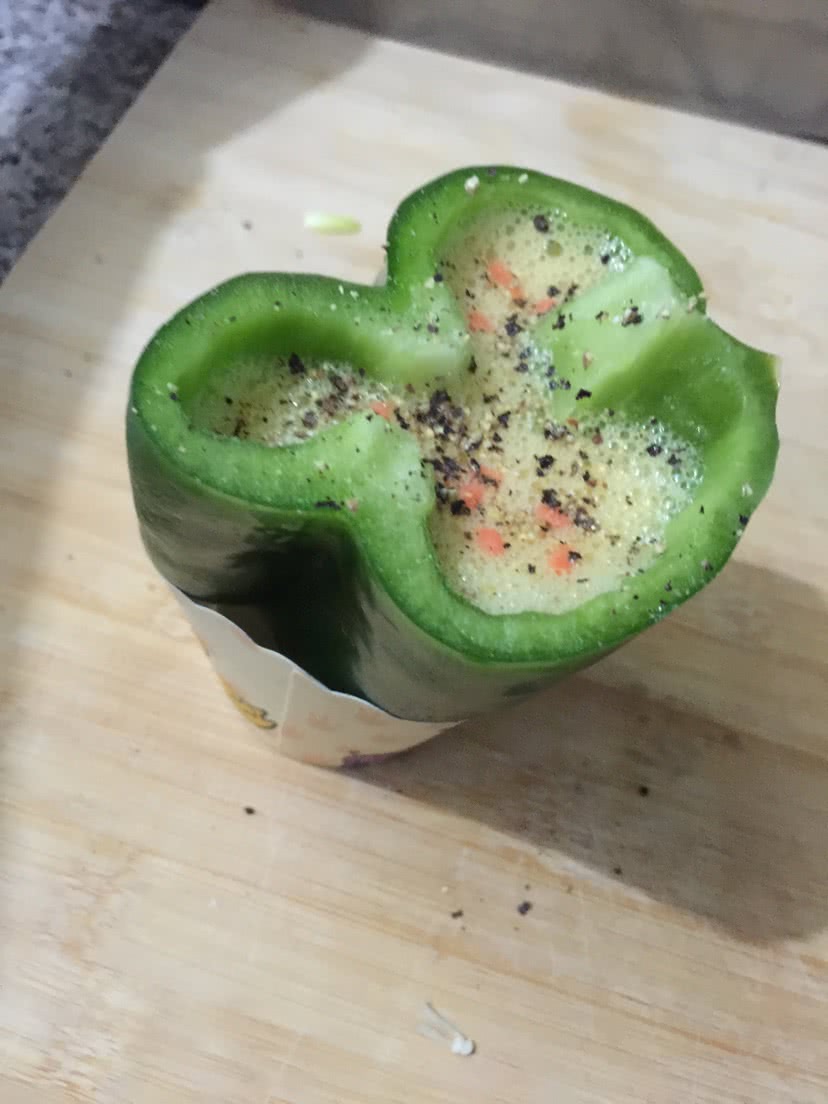 开花鸡蛋青椒的做法图解2
