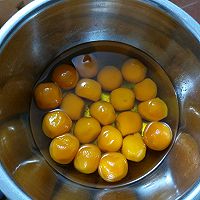 蛋黄豆沙小月饼的做法图解5