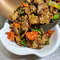 青椒炒肉的做法图解13
