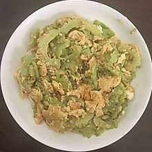 凉瓜（苦瓜）炒鸡蛋