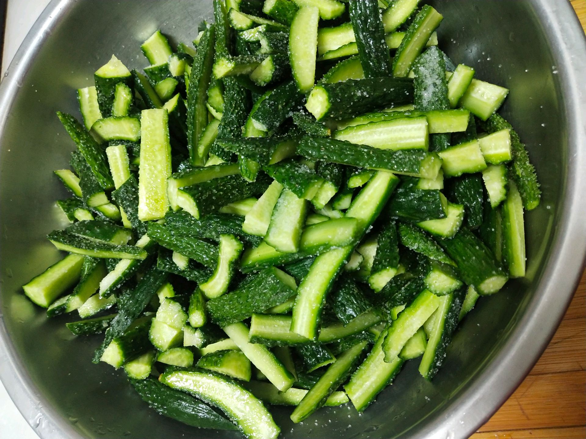 腌黄瓜咸菜怎么做_腌黄瓜咸菜的做法_豆果美食