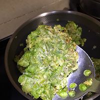 简易版之香煎榆钱的做法图解3