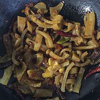 麻辣猪皮的做法图解4