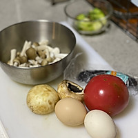 #健康甜蜜烘焙料理#海参菌菇汤的做法图解1