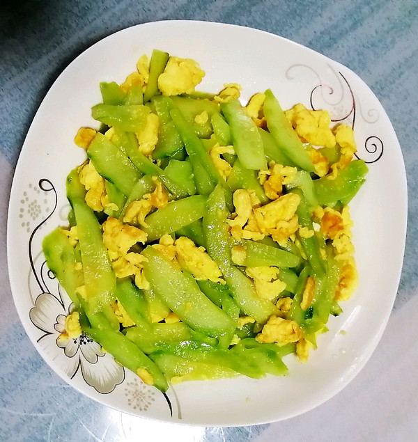 黄瓜炒鸡蛋